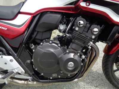 Honda CB400SF 2020