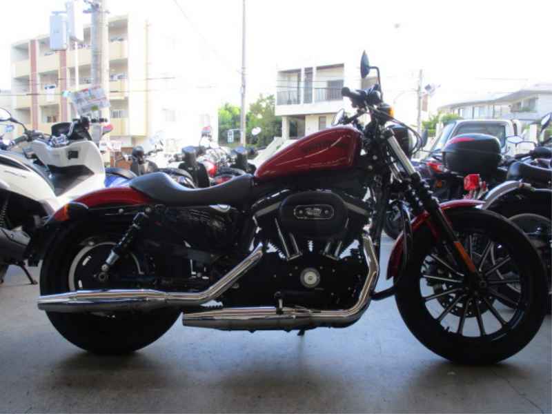 Harley-Davidson Sportster Iron XL883N 2012