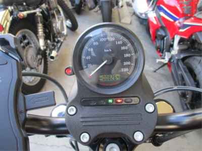 Harley-Davidson Sportster Iron XL883N 2012
