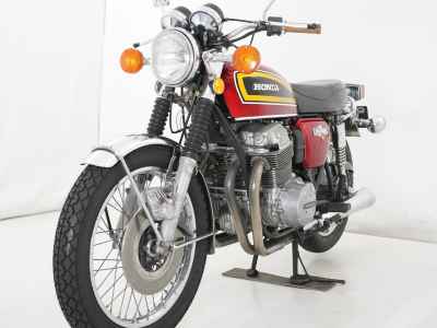 Honda CB750F 2021