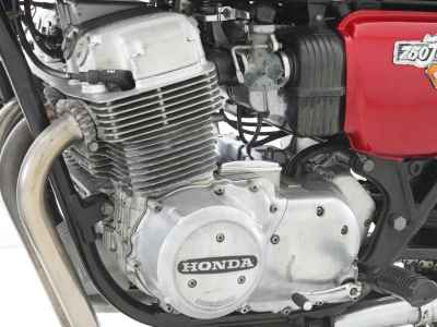 Honda CB750F 2021