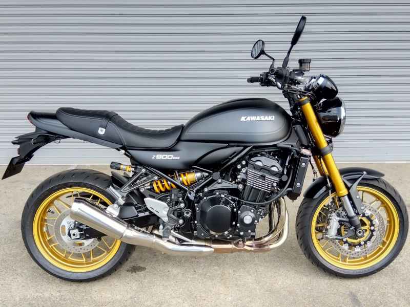 Kawasaki Z900RS SE 2025