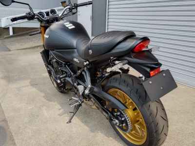 Kawasaki Z900RS SE 2025