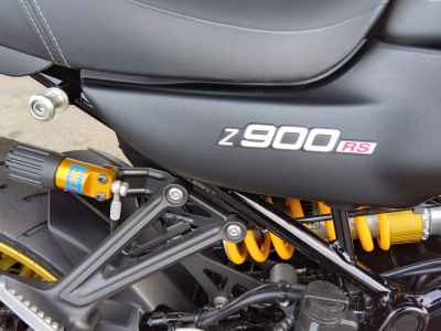 Kawasaki Z900RS SE 2025