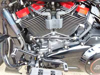 Harley-Davidson CVO Road Glide ST 2024