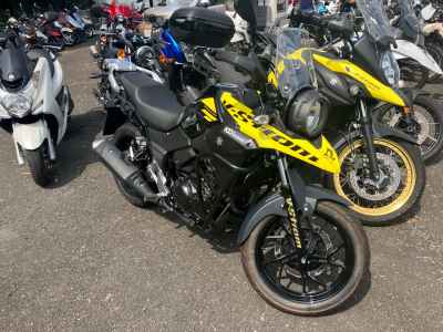 Suzuki GSR250
