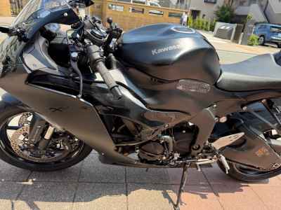 Kawasaki Ninja ZX-6R 2024