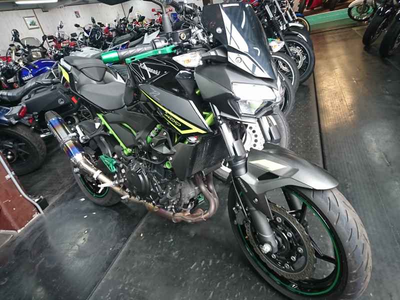 Kawasaki Z400 2024
