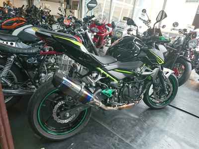 Kawasaki Z400 2024