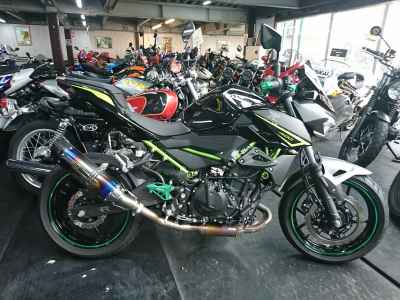 Kawasaki Z400 2024