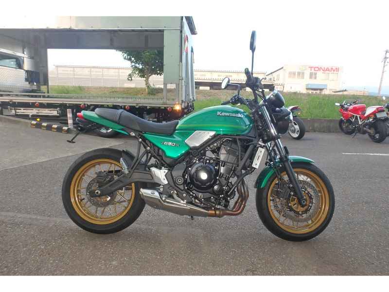 Kawasaki Z650RS 2023