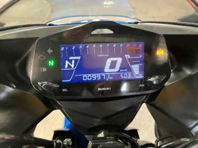 Suzuki Gixxer 250SF