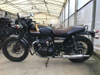 Kawasaki W800 Cafe 2021