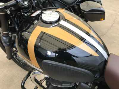 Kawasaki W800 Cafe 2021