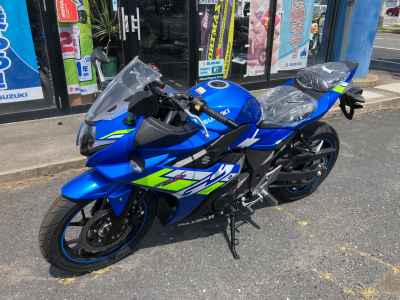 Suzuki GSX250R