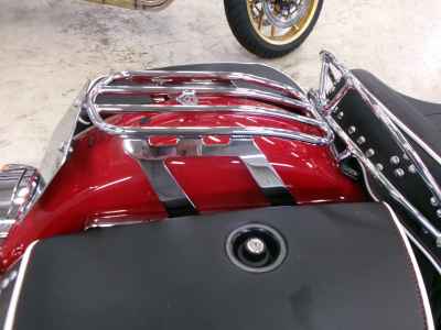 Harley-Davidson FLI HYDRA-GLID 2024
