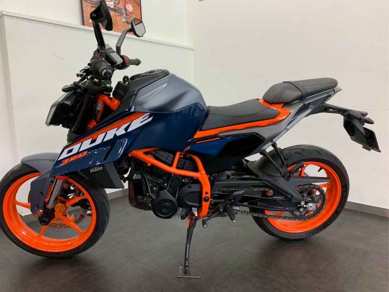KTM 390 Duke 2024