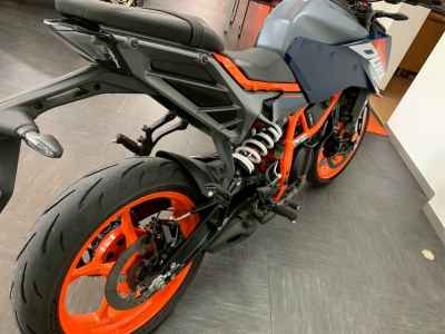 KTM 390 Duke 2024