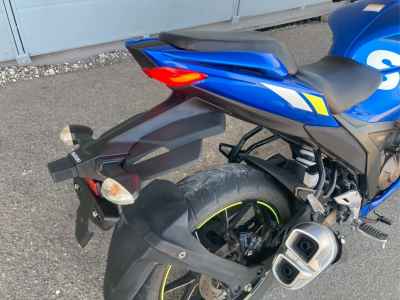Suzuki Gixxer 250SF