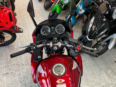 Honda CB400SFV 2022
