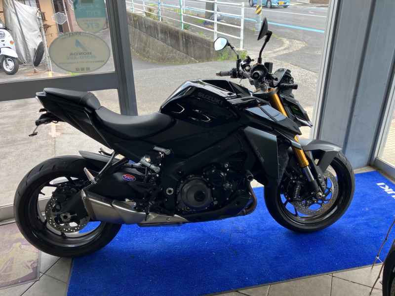 Suzuki GSX-S1000 2022