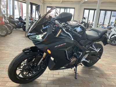 Honda CBR650R 2021
