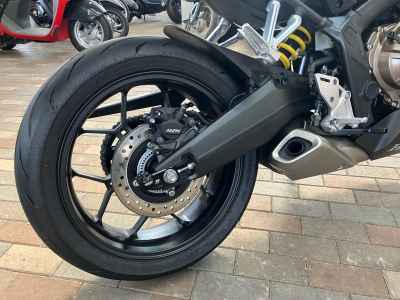 Honda CBR650R 2021