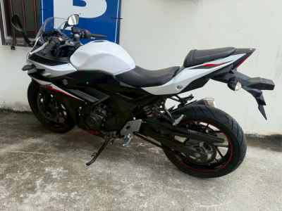 Suzuki GSX250R