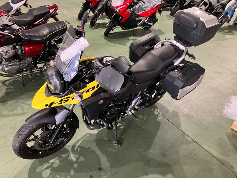 Suzuki V-Strom 250