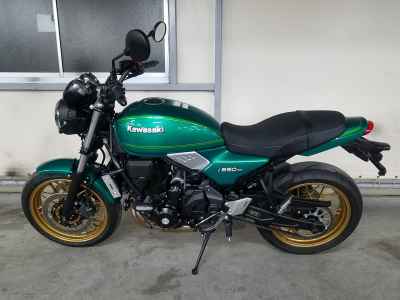 Kawasaki Z650RS 2023