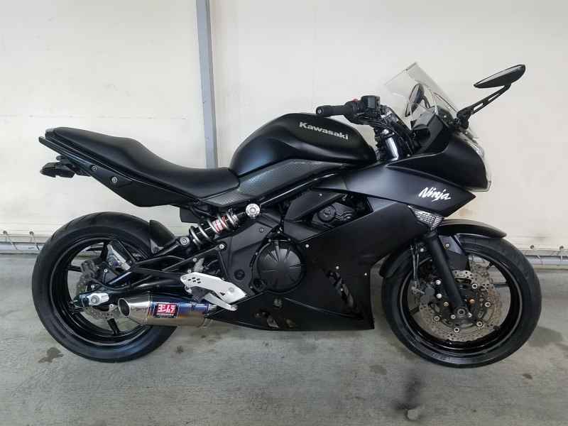 Kawasaki Ninja 400R 2011