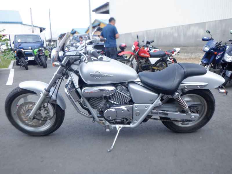 Honda V- Twin Magna