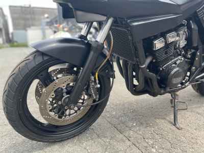 Suzuki GSX250S Katana