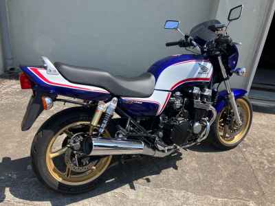 Honda CB750 2006