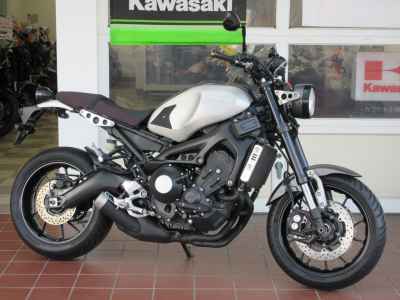 Yamaha XSR900 2016