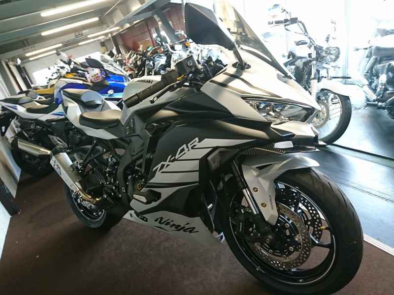 Kawasaki Ninja ZX-4R SE 2024