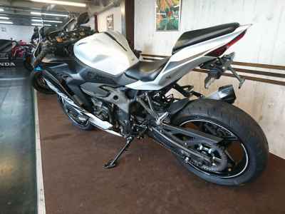 Kawasaki Ninja ZX-4R SE 2024