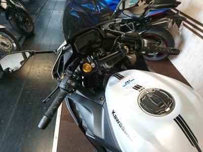 Kawasaki Ninja ZX-4R SE 2024