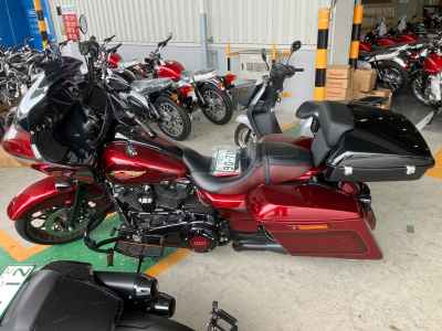 Harley-Davidson Street Glide FLHXS1690 2023