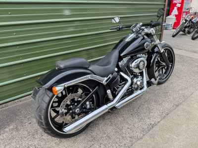 Harley-Davidson Street Bob FXDB1580 2013