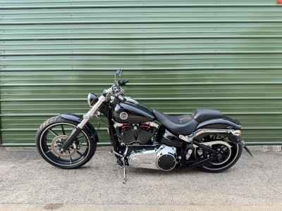 Harley-Davidson Street Bob FXDB1580 2013