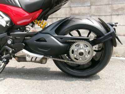 Ducati Diavel V4 2025