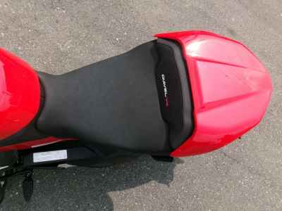 Ducati Diavel V4 2025
