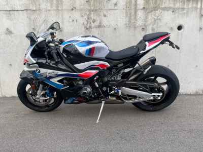 BMW M1000RR 2022