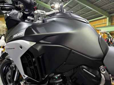 Ducati Multistrada V4 2025