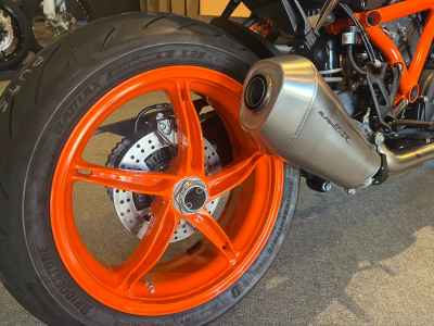 KTM 1290 Super Duke R 2022