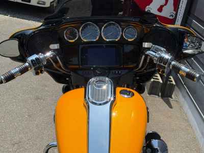 Harley-Davidson Street Glide FLHXSE1800 2022