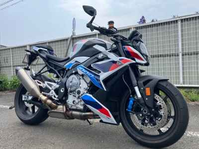 BMW M1000R 2024