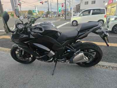 Kawasaki Z1000 2018