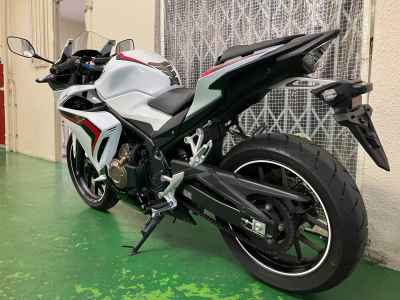 Honda CBR400R 2019